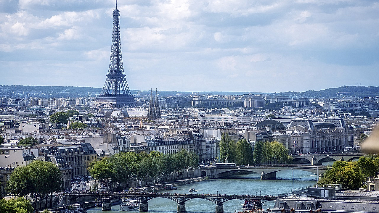 Франция упростит въезд в страну иностранным владельцам недвижимости