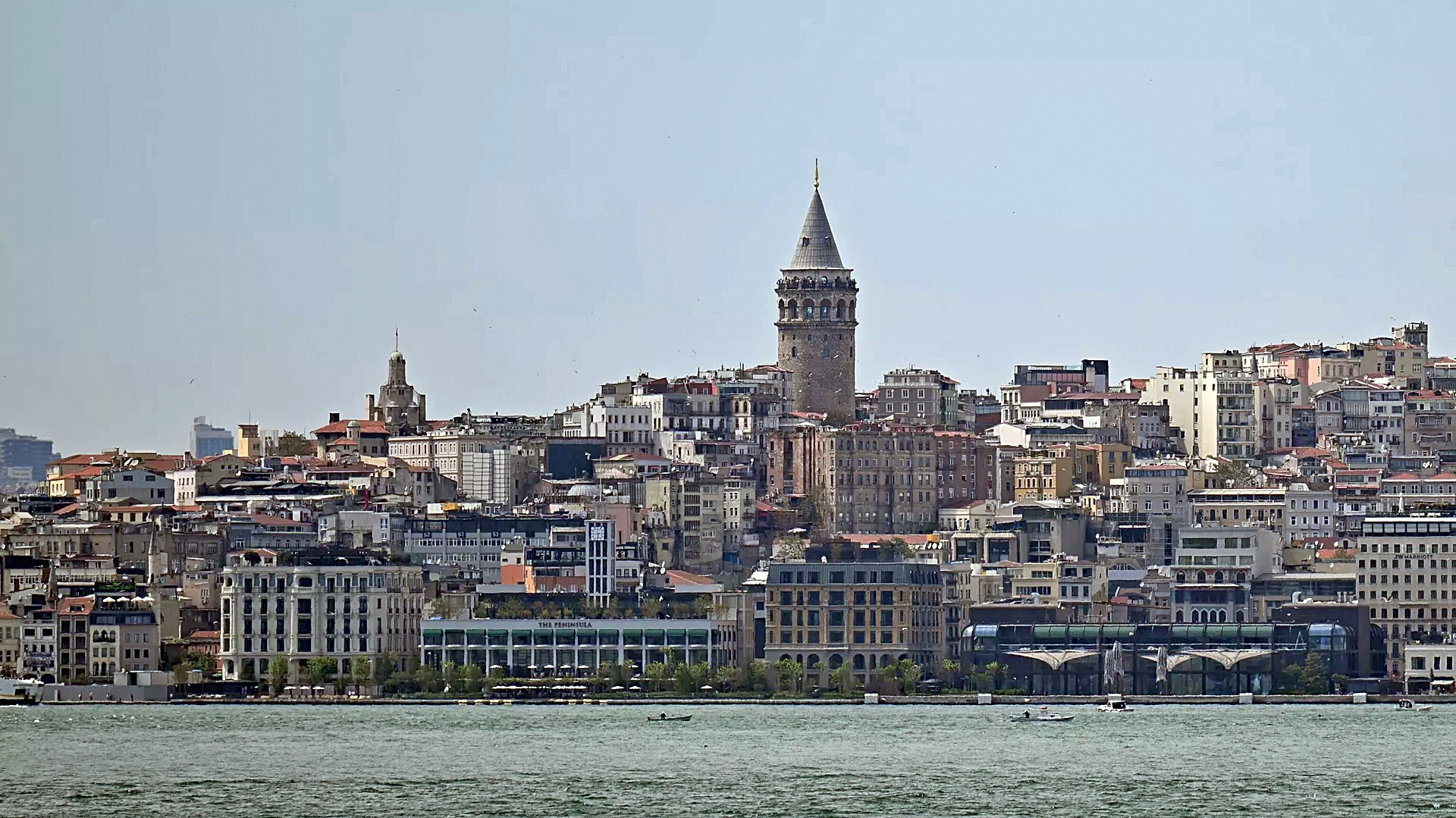 Турецкие власти продлили ограничения для арендодателей