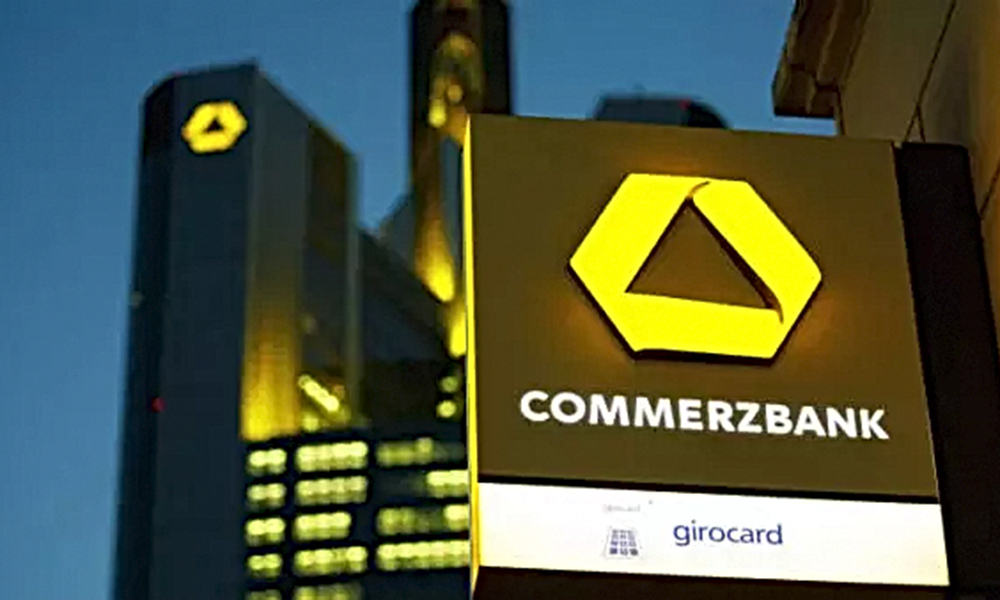 Немецкий Commerzbank прекратил обслуживать платежи в Россию