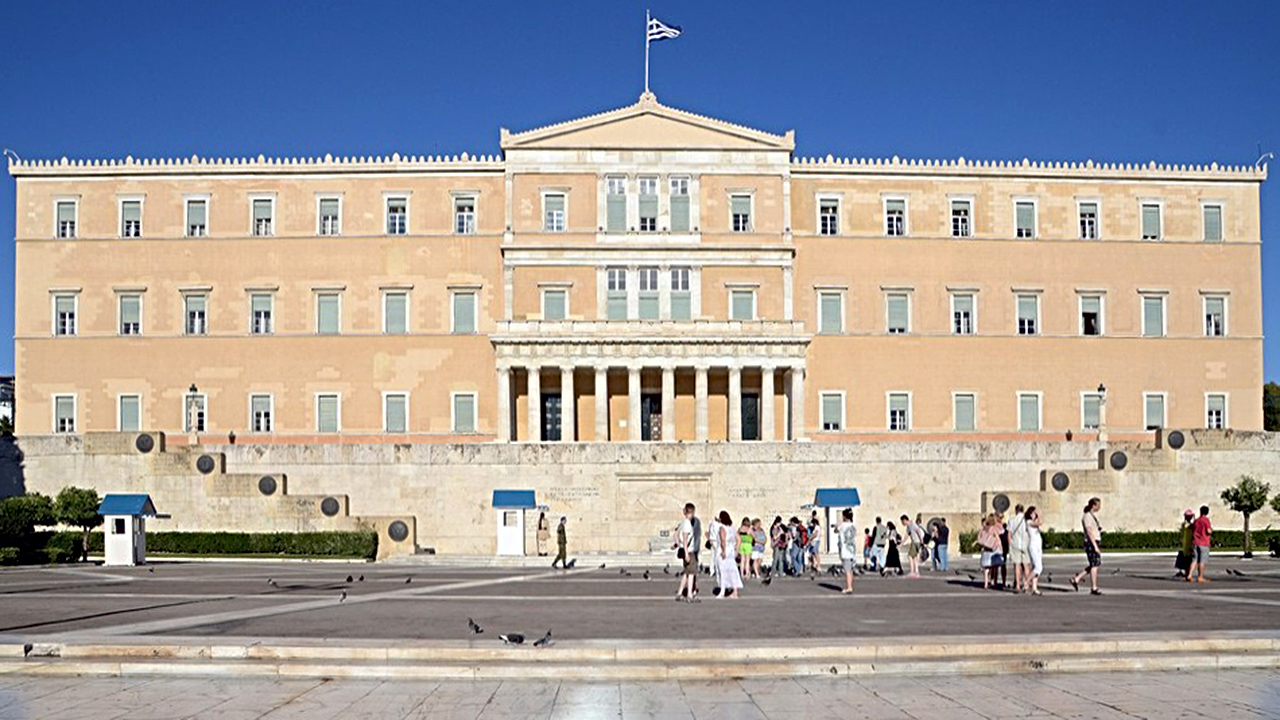 ​​Греческая "золотая виза": изменения