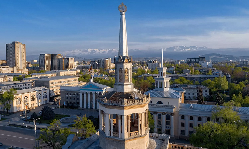 Киргизия будет выдавать иностранцам 10-летние визы в обмен на инвестиции в $230 тысяч