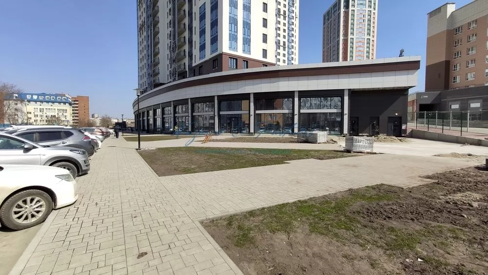 Продажа помещения под офис,  тренажерный зал, студию пилатеса и йоги, СПА или массажного салона в 600 метрах от метро Сибирская в Новосибирске.
