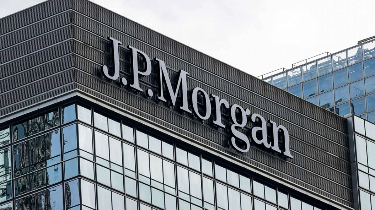 Российский JPMorgan нарастил активы вчетверо несмотря на заявления об уходе